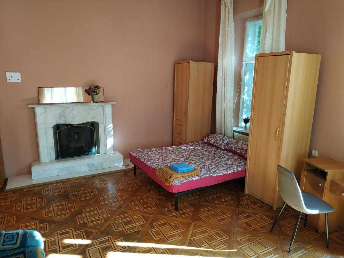 Кімната В Серці Львова Lvov Exteriér fotografie