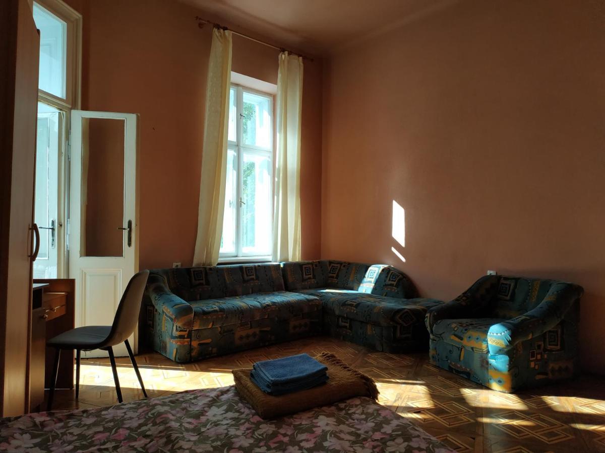 Кімната В Серці Львова Lvov Exteriér fotografie